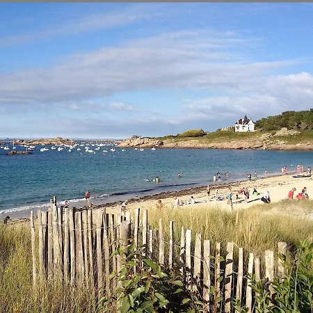 Maison De Pecheur Calme A Avec Jardin Clos, Proches Commerces Et Plage, 3 Pers, 3 Etoiles - Fr-1-542-51 Holiday home Tregastel